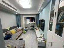 海尚逸苑!07年电梯两房,小夫妻婚房装修,家电家具全送,急售