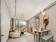 业主诚心出售 包税送车位 价格可谈 天悦云湖 南向精装修