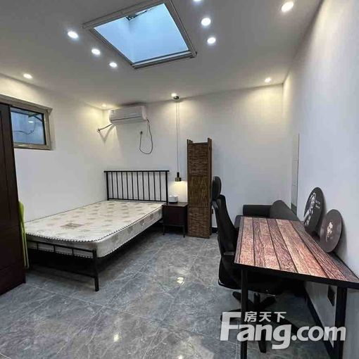 ºóº£8ºÅÏßнֿڻýˮ̶һ¾Ó¿ª¼ä³öÃÅ¿´º£µÂʤÃÅ