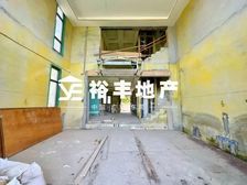城南艺境别墅 直面东江 8房四层 简单装修 带电梯 随时看房