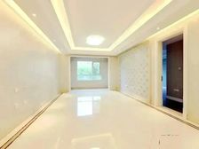 新城区 润西山院精装三居 出售