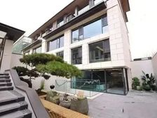 望京北单层120平别墅带楼台 上三下二带两个车位,臻实房源