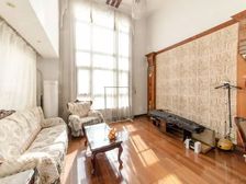 环境优美 出行方便 南北通透 装修好 密度低 双卫格局