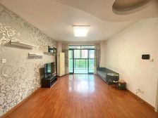 品质小区 近地铁 小区安静环境宜人 中心位置