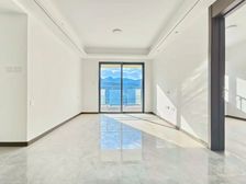 急售,新上,三峡广场附近,轻轨站旁,新小区,纯洋房,精装三房