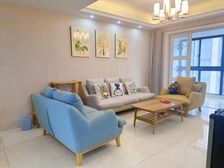 新上龙湖狮山天街一期急卖四房,拎包入住,采光视野好,新区实验