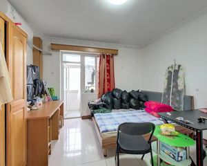 西井小区一区 3室1厅 东 西