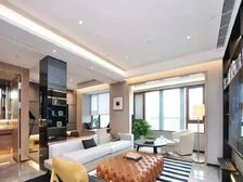 老业主诚售,新国展精装洋房三居!观景楼层无遮挡!并且税低