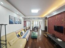 别墅品质 地铁口小区!新出豪装电梯两房带车位!签约无障碍