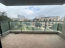 锦绣四期观园3字头的精装大四房 置换售660