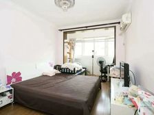 新上好房,直降五十万,小区临河位置,精装修1T2户,交通方便