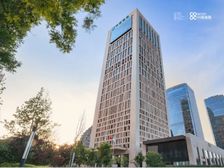 中建财富国际中心!高区8000平!三层挑空空间!可随时看房!