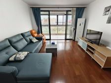 新挂牌,老业主委托出售,带车位,看房方便,介绍长期置换,