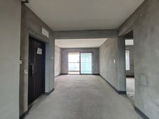 礼玉金湾 3室2厅2卫 普通装修 168万元