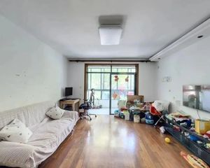 南洋博仕欣居 3室2厅 133.41平