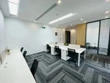 直租 派国际广场 177方 有3个房间9个工位 配齐全套家具