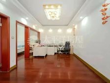 万科物业,中间楼层,采光好,随时看房,店长力推