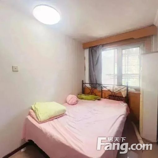 石景山1号线金安桥地铁 金顶街赵山小区三家合租 喜隆多 金隅