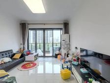 碧桂园珑誉花园 4室2厅 126.07平前后大阳台,价格全送