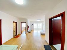 奥体中路 盛福 视野无遮挡 三室 交通便利 近医院