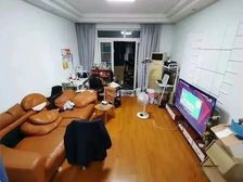 新上!带50平花园,两房朝南 全明户型 接受置换 看房有钥匙