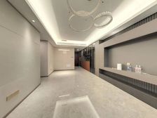 上海3公里 全新装修 价格可商 无税费 看房方便 送车位