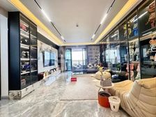 L金众西关海 婚房大四房 采光充足 中间楼层 随时看房