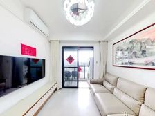 御溪世家 诚心出售 送车位送家私家电 价格可谈 包税南向