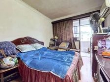 保德路241弄户型方正卧室朝南带阳台户型通透客厅宽敞