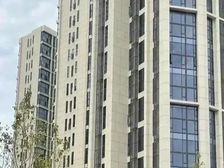 临深!首期2成 可租2800必选 价格可谈 看房方便