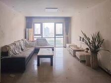 观音桥 红鼎国际73.65万