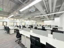 南向采光视野 可容纳63工位3间 使用率高 紧邻地铁站