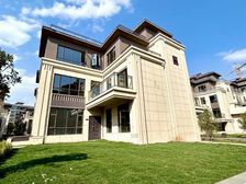 湖景别墅(独门独院)大花园!地上4层 送产权车位