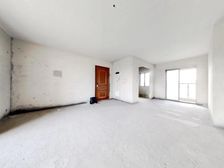 南北双阳台户型.看湖也看花园.随时看房