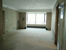 圣蒙左岸 4室2厅3卫 毛坯 148万元 175平米