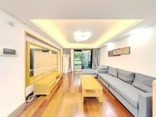 上海绿城户型方正卧室朝南带阳台户型通透客厅宽敞
