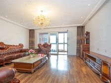 三湘七星府邸南朝向3居2卫带有花园靠谱出售