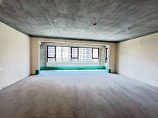 天元锦都上府 业主包所有税 带储藏室车位卷 二楼 大宽厅