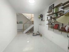 四季长安精装修 一楼带院带负一 证过二