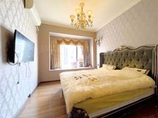 九龙坡区 保利花半里二期(百合园) 三房 137万