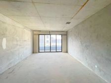 复试洋房,户型通透,双阳台,近地铁位置好,生活便利,采光好!