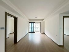 中央公园万科T2精装洋房如何你觉得还不够的话再送个车位!