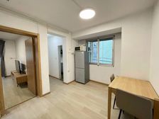 新上双南两房,中间楼层全明户型,前后无遮,采光好位置,带车位