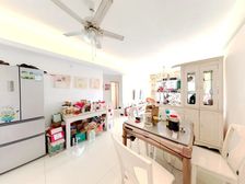 山谷精装三房出售满五产权清溪