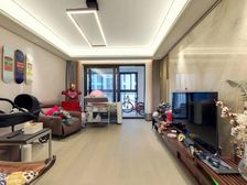公园旁的次新品质社区,户型正气,次新近地铁配套全。