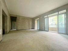 前后中庭 横厅四房二卫 单价格1.3万 带双阳台