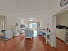 395万急售价可谈四室13楼明秀山庄A区,不收取服费