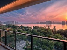 一线江景!金海湾豪庭,业主急售,来电送车位,总价少8万,包税