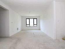 天成华境 132平3居 南北向毛坯 方便看房