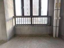 急售,超赞赠送200瓶大露台,低总价